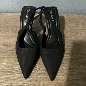 Black Pointed Toe Hell